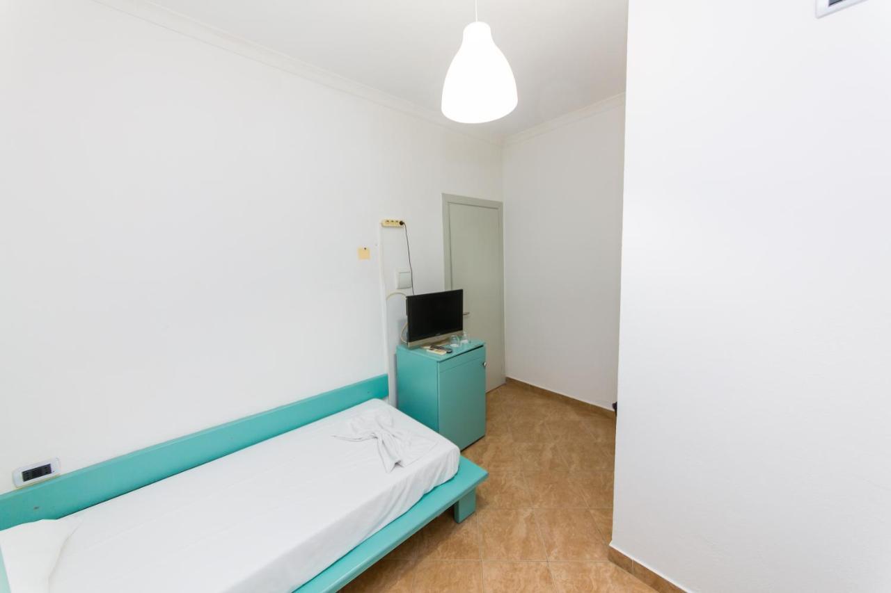 ALER Hotel Durres Golem  Buitenkant foto
