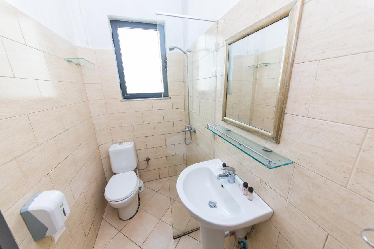 ALER Hotel Durres Golem  Kamer foto