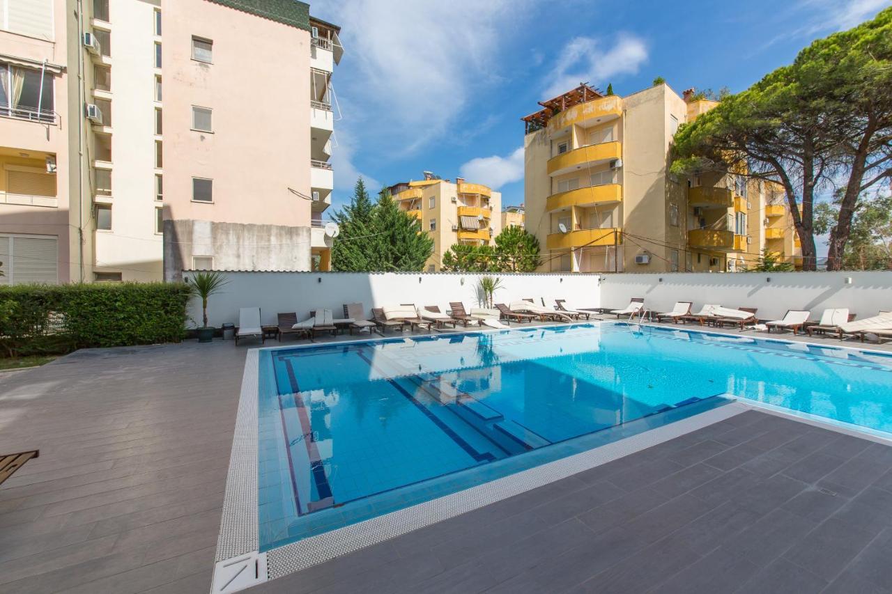 ALER Hotel Durres Golem  Buitenkant foto